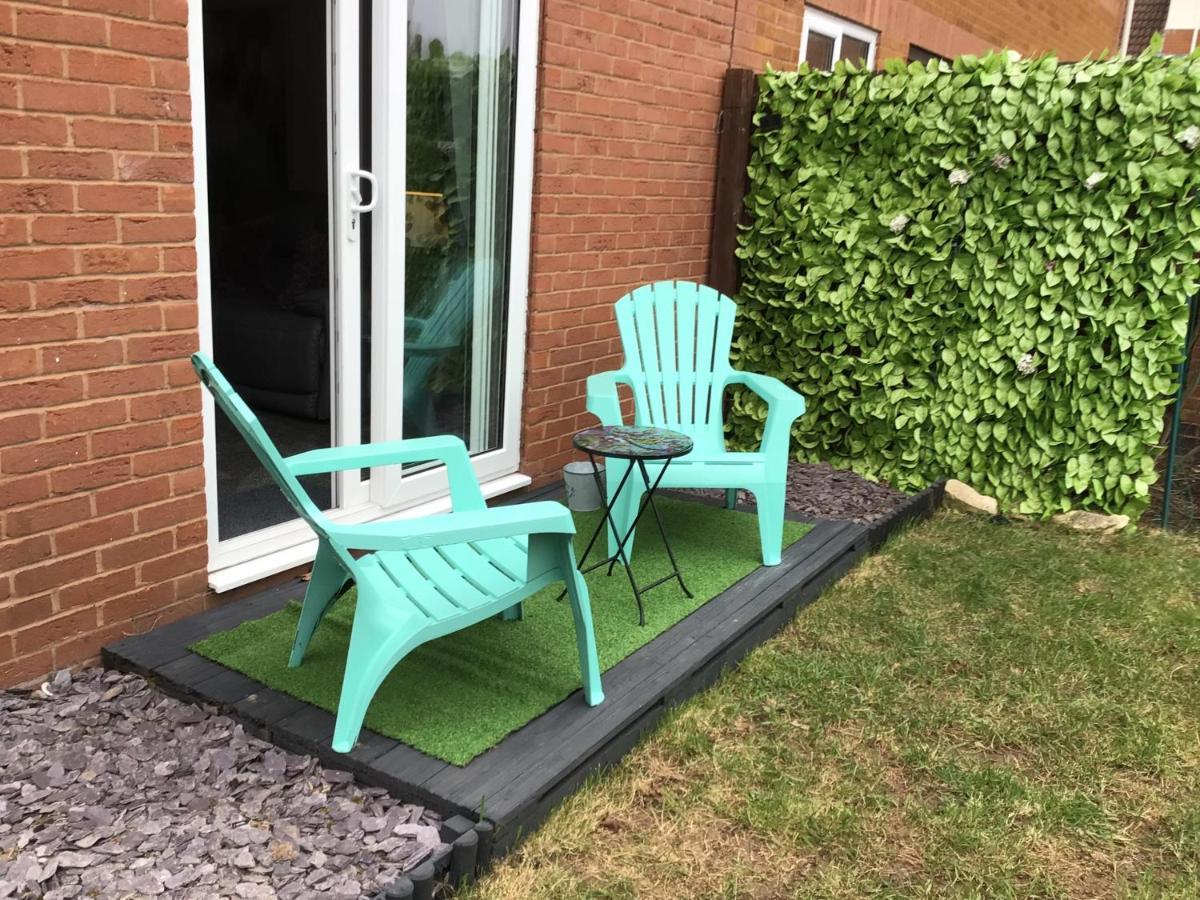 Worcester Fabulous Cherry Tree Mews Self Check In Dogs Welcome By Prior Arrangement , 2 Double Bedrooms ,Super Fast Wi-Fi, With Free Off Road Parking For 2 Vehicles Near Royal Hospital And Woodland Walks Kültér fotó
