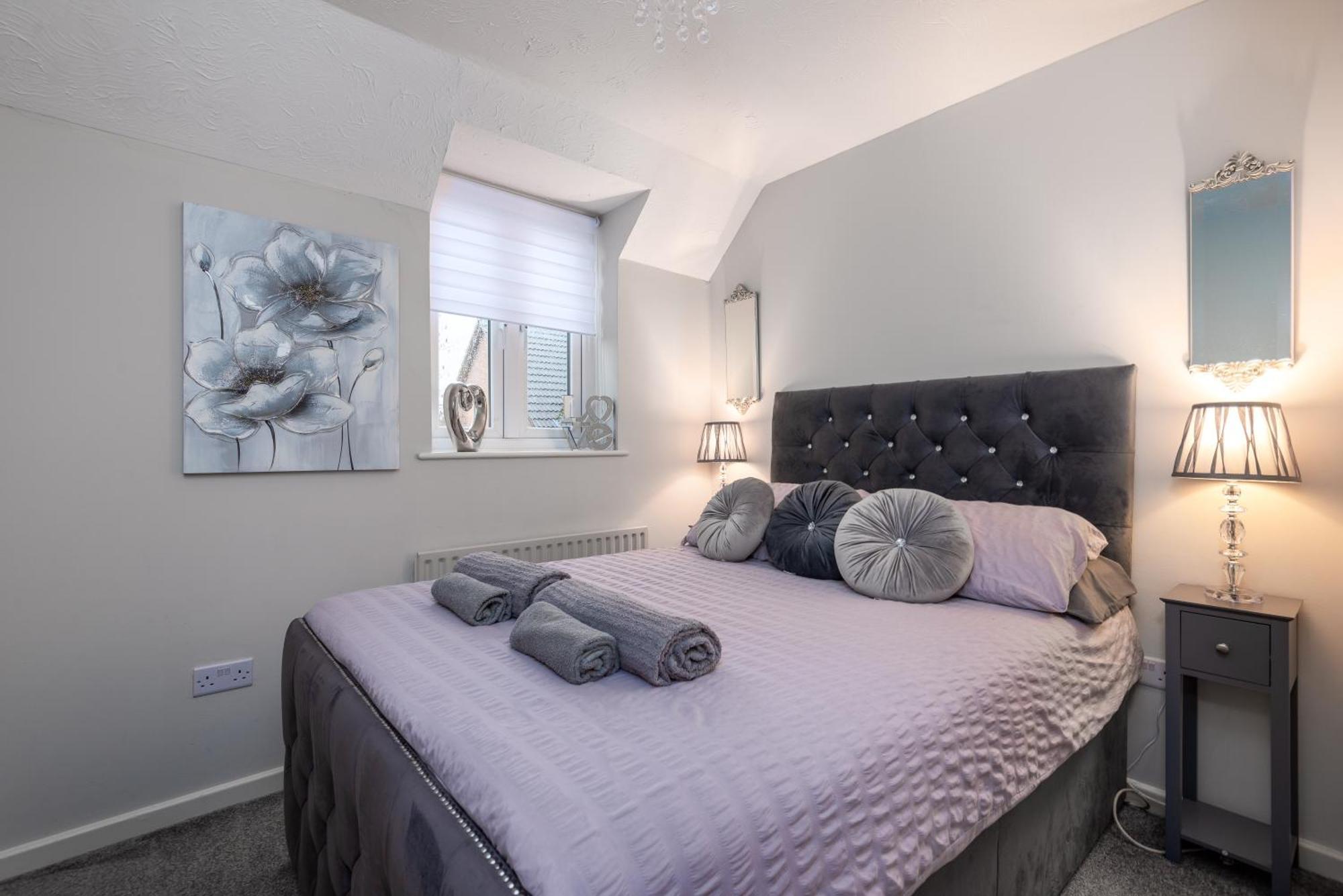 Worcester Fabulous Cherry Tree Mews Self Check In Dogs Welcome By Prior Arrangement , 2 Double Bedrooms ,Super Fast Wi-Fi, With Free Off Road Parking For 2 Vehicles Near Royal Hospital And Woodland Walks Kültér fotó