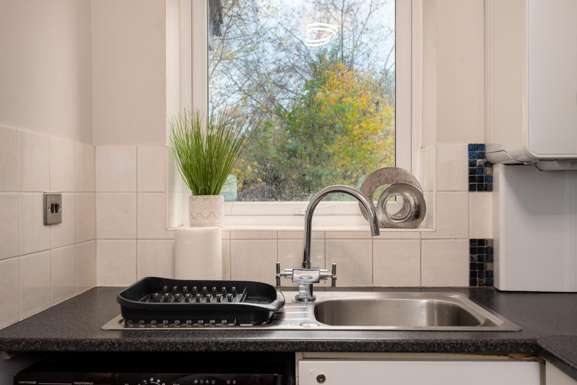 Worcester Fabulous Cherry Tree Mews Self Check In Dogs Welcome By Prior Arrangement , 2 Double Bedrooms ,Super Fast Wi-Fi, With Free Off Road Parking For 2 Vehicles Near Royal Hospital And Woodland Walks Kültér fotó