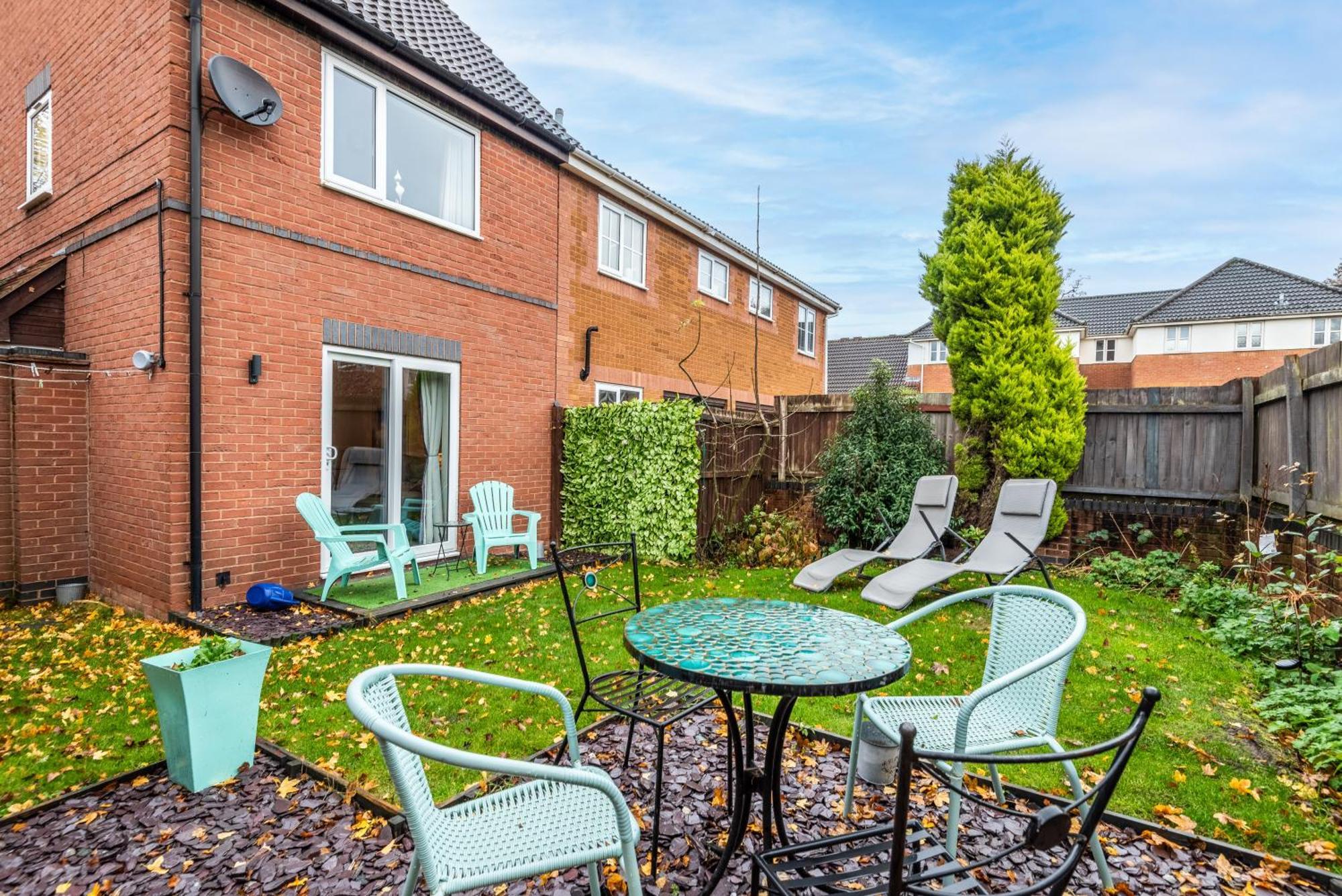Worcester Fabulous Cherry Tree Mews Self Check In Dogs Welcome By Prior Arrangement , 2 Double Bedrooms ,Super Fast Wi-Fi, With Free Off Road Parking For 2 Vehicles Near Royal Hospital And Woodland Walks Kültér fotó