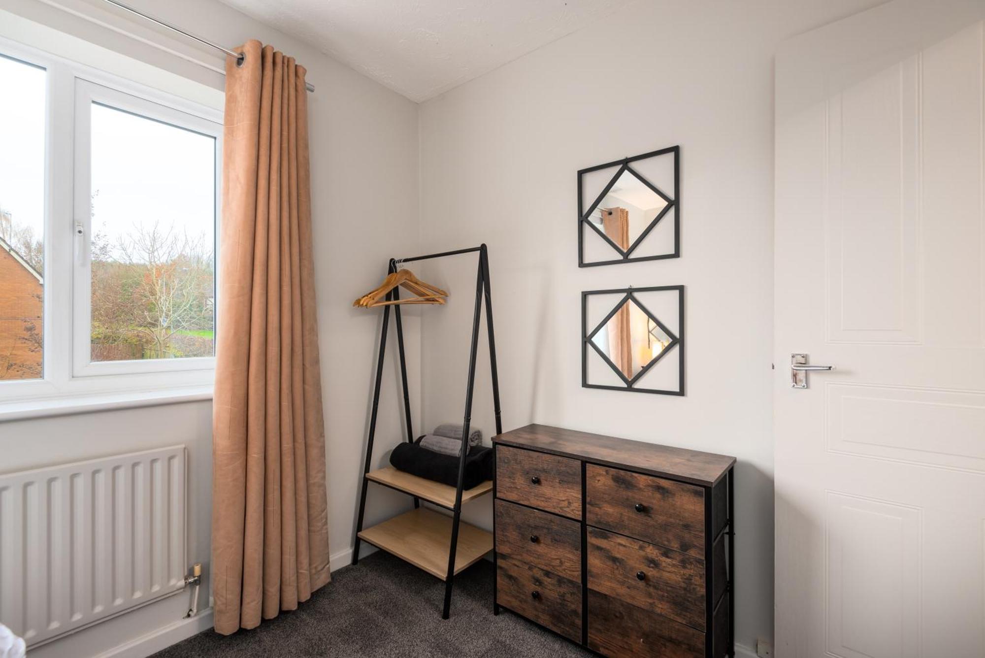 Worcester Fabulous Cherry Tree Mews Self Check In Dogs Welcome By Prior Arrangement , 2 Double Bedrooms ,Super Fast Wi-Fi, With Free Off Road Parking For 2 Vehicles Near Royal Hospital And Woodland Walks Kültér fotó