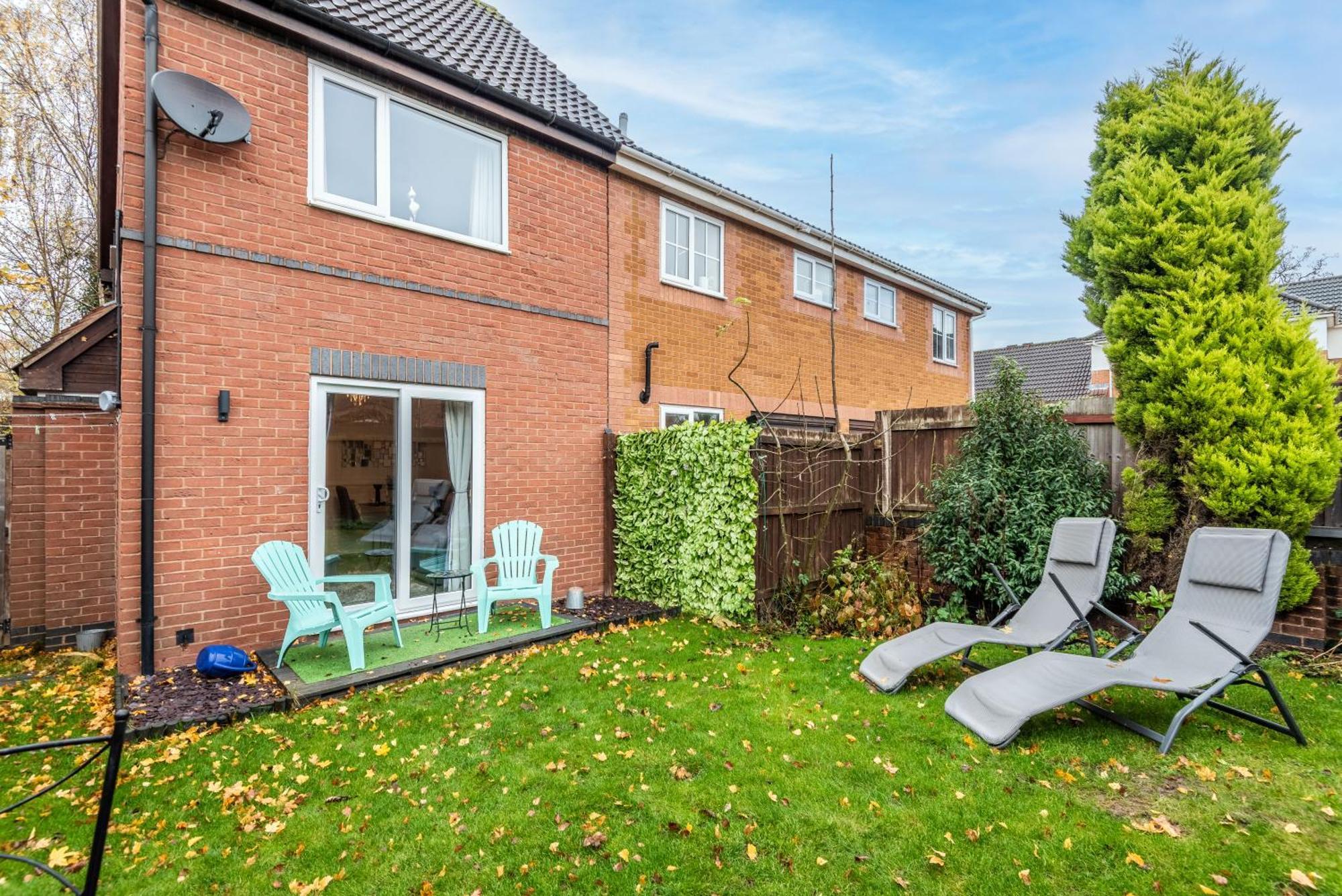 Worcester Fabulous Cherry Tree Mews Self Check In Dogs Welcome By Prior Arrangement , 2 Double Bedrooms ,Super Fast Wi-Fi, With Free Off Road Parking For 2 Vehicles Near Royal Hospital And Woodland Walks Kültér fotó