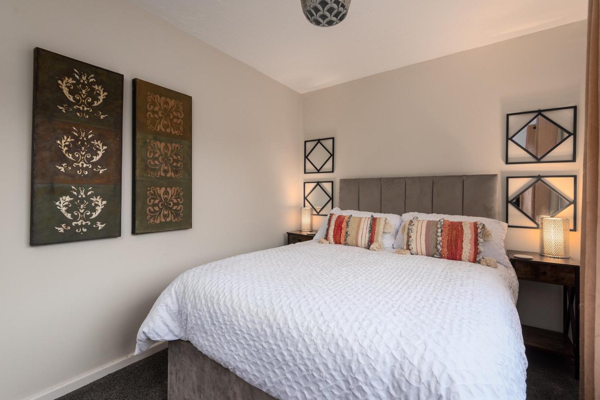 Worcester Fabulous Cherry Tree Mews Self Check In Dogs Welcome By Prior Arrangement , 2 Double Bedrooms ,Super Fast Wi-Fi, With Free Off Road Parking For 2 Vehicles Near Royal Hospital And Woodland Walks Kültér fotó